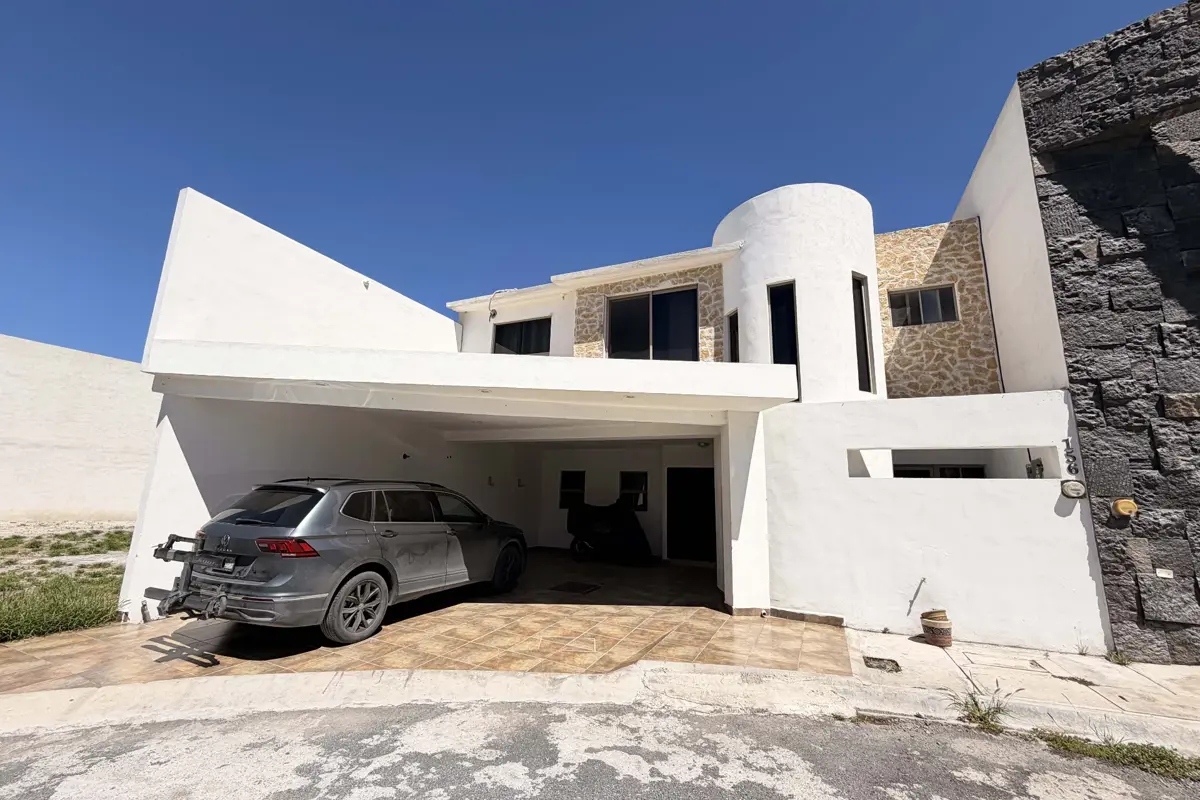 Casa en renta en Villas de Guadalupe, Saltillo — foto 1 de 8