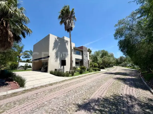 Casa en renta en Balvanera Polo y Country Club, Corregidora — foto 3 de 21