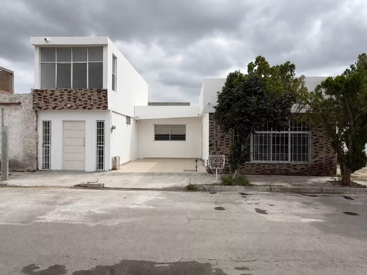 Casa en venta en La Fuente, Torreón — foto 1 de 8
