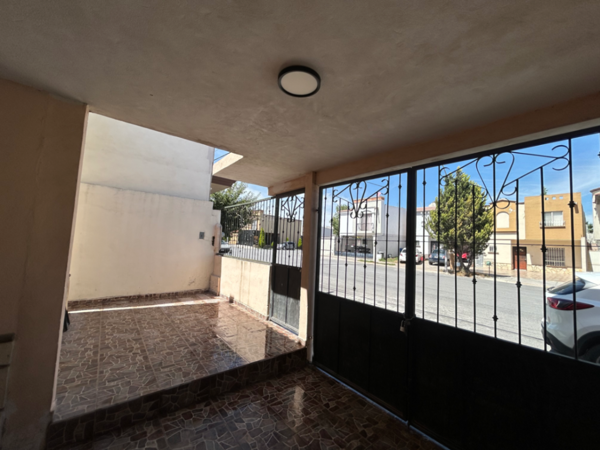 Casa en renta en Hacienda el Cortijo, Saltillo — foto 2 de 18