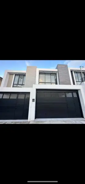VENDO CASAS NUEVAS A CUADRA DE DONATO CASAS