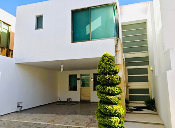 Casa en Renta Residencial Zona San Jose Xilotzingo, Periferico — foto 1 de 22