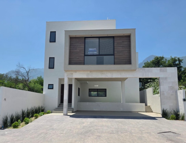 CASA EN VENTA | AMANI TERRA Zona Carretera Nacional / Santiago - Monterrey, N.L.