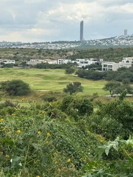Terreno en venta en El Molino Residencial y Golf, León — foto 2 de 5