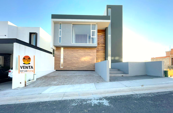 Casa de lujo en venta en LOMAS DE JURIQUILLA