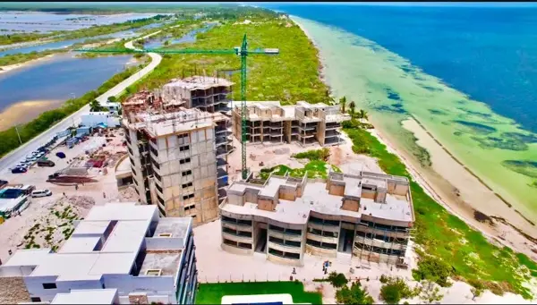 Departamentos en Venta en la Playa de Merida, San Crisanto — foto 1 de 17