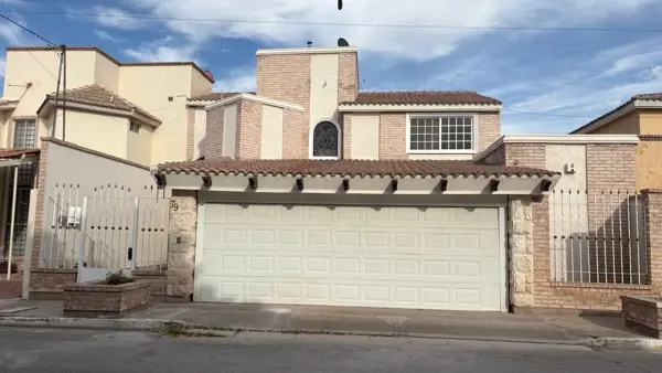 Casa en renta en cerrada de Rincón La Rosita, Torreón, Coahuila