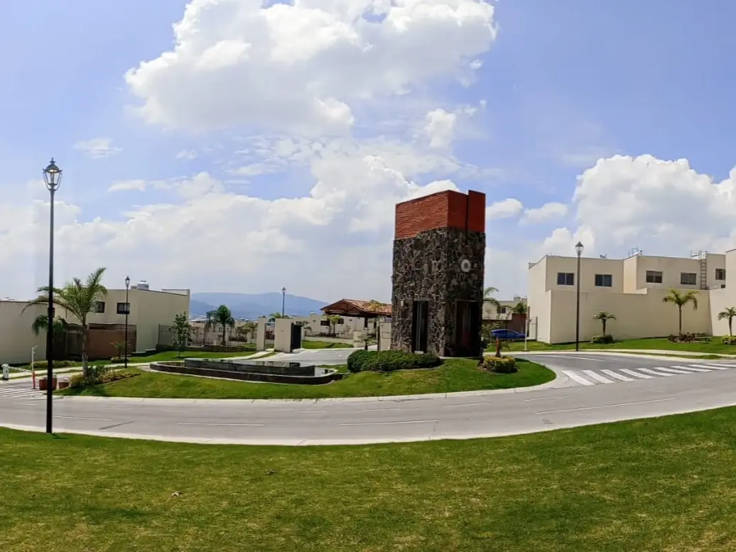 Casa en venta en Residencial Alta California, Tlajomulco de Zúñiga — foto 1 de 16