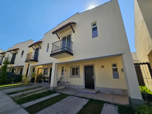 Casa en venta en Residencial Alta California, Tlajomulco de Zúñiga — foto 2 de 16