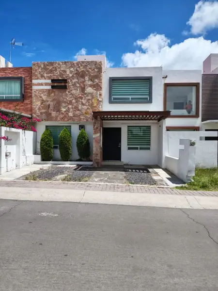 CASA EN EL REFUGIO, QUERETARO
