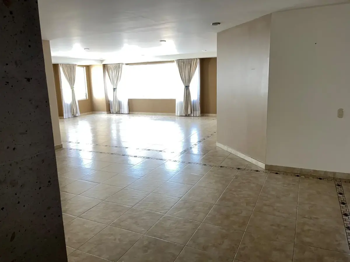 Departamento en venta en Hacienda de las Palmas, Huixquilucan — foto 1 de 19