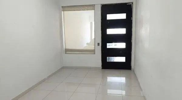Casa en renta en Real del Valle, Santa Catarina — foto 3 de 27