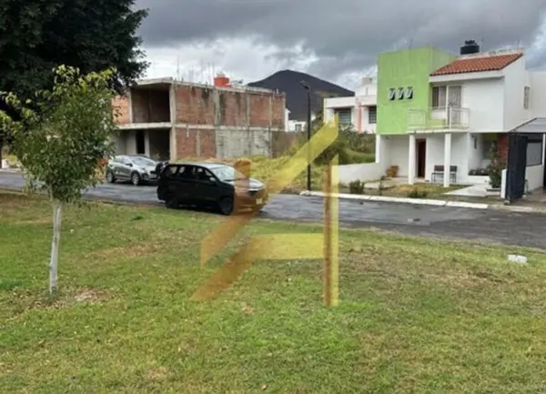 Casa en venta en Campo Sur, Tlajomulco de Zúñiga — foto 2 de 41