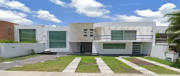 VENTA DE CASA EN CUMBRES DE LAGO QUERETARO AR