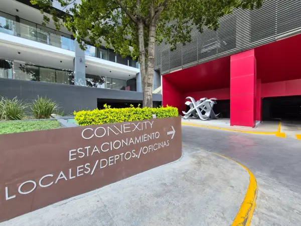 Oficina en Renta en Edificio Connexity, Zona Sur Monterrey