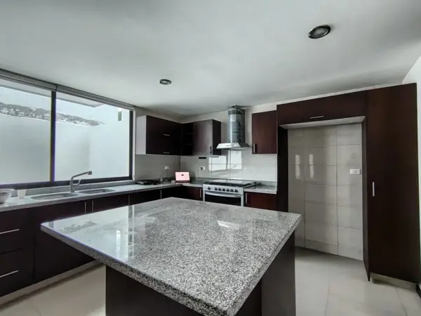 Casa en venta en Lomas de Angelópolis, Ocoyucan — foto 2 de 59