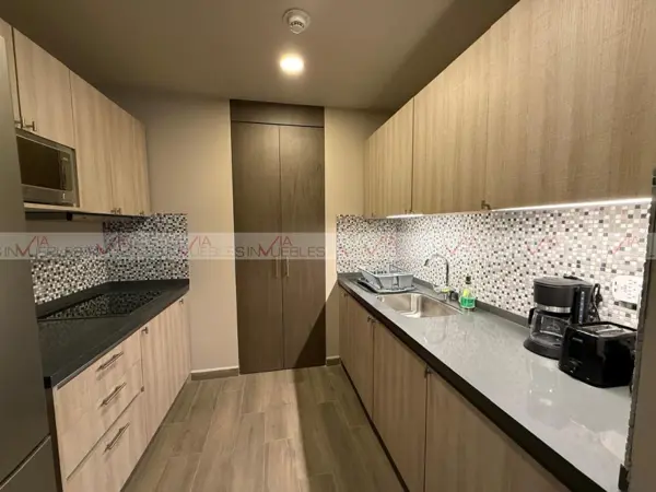 Departamento en renta en El Aguacatal, Santa Catarina — foto 2 de 12