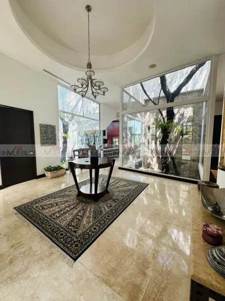 Casa en venta en Bosques de San Ángel Sector Palmillas, San Pedro Garza García — foto 2 de 12