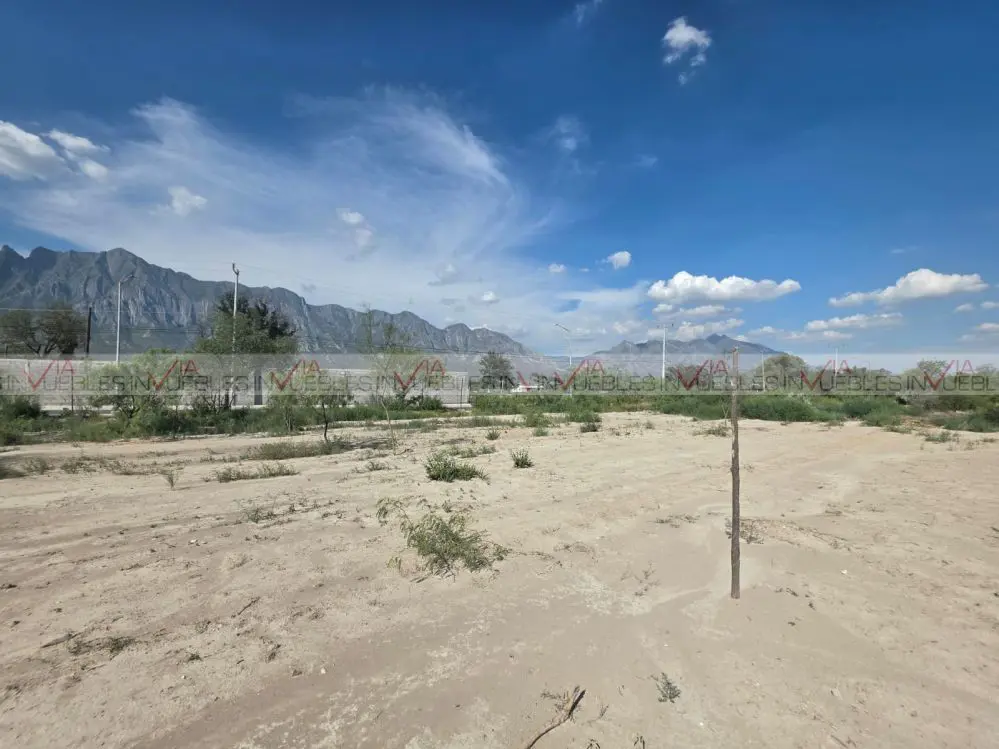 Terreno en renta en García Centro, García — foto 1 de 12