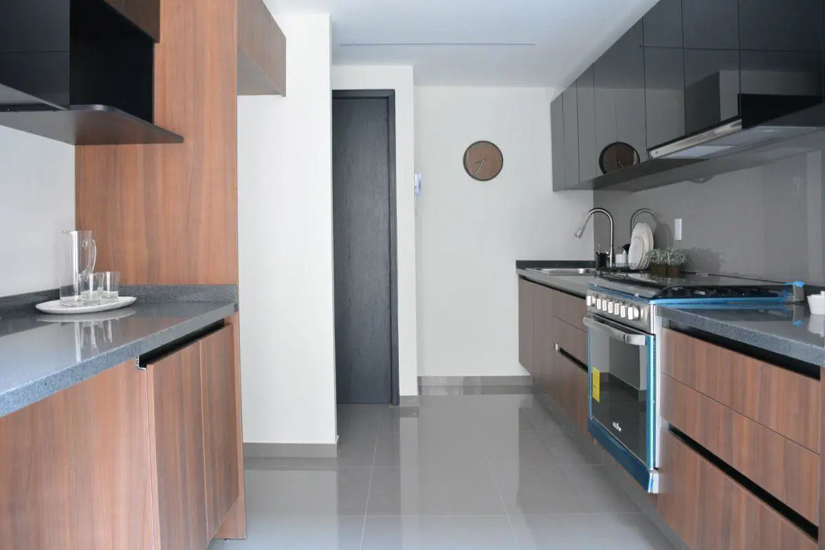 Departamento en venta en Hacienda de las Palmas, Huixquilucan — foto 1 de 13