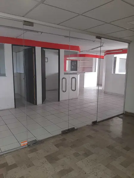 Oficina Renta Lomas de Sotelo 238 m2 Piso 2