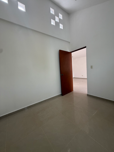 Casa en venta en Residencial las Trojes, Corregidora — foto 3 de 27