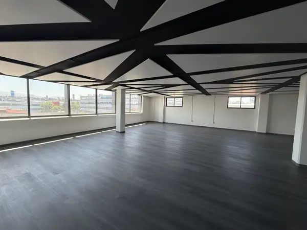 Oficina Renta Naucalpan 110 m2 Piso 2