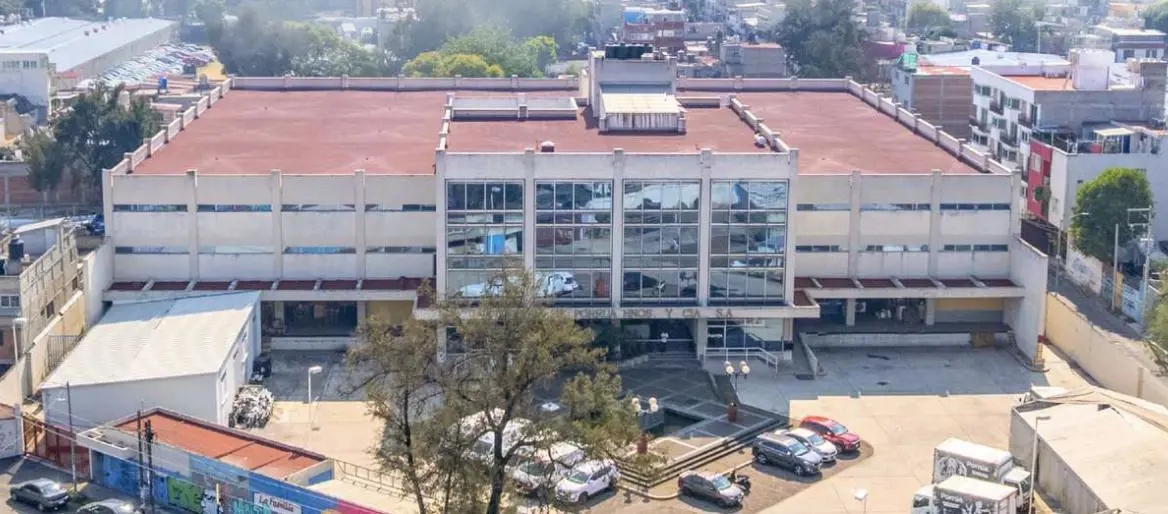 Bodega en renta en El Manto, Iztapalapa — foto 1 de 18