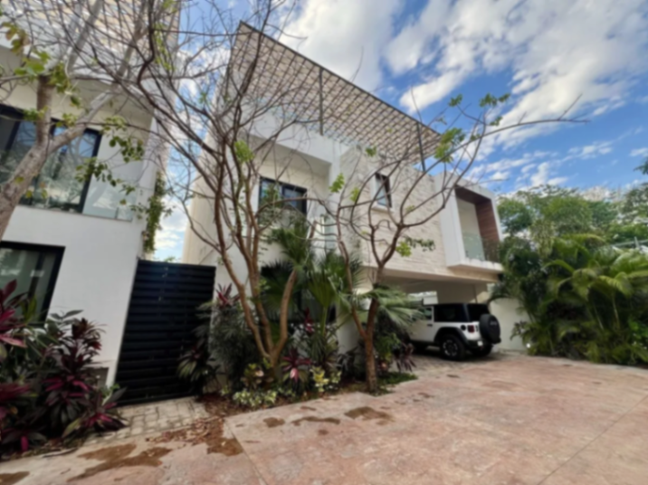 Casa en renta en Temozon Norte, Mérida — foto 1 de 10
