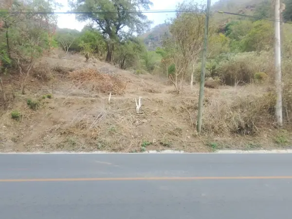 Terreno en venta cerca de Chalma