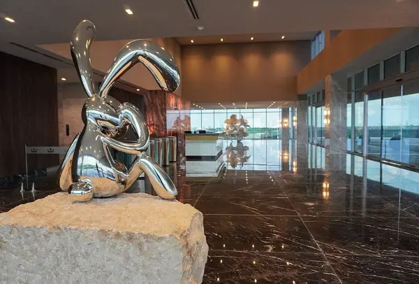 CONSULTORIO EN RENTA EN EDIFICIO CORPORATIVO EN PERIFERICO DE MERIDA