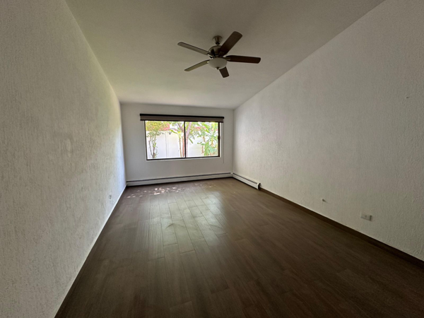 Casa en venta en Jardines de San Agustin, San Pedro Garza García — foto 3 de 12