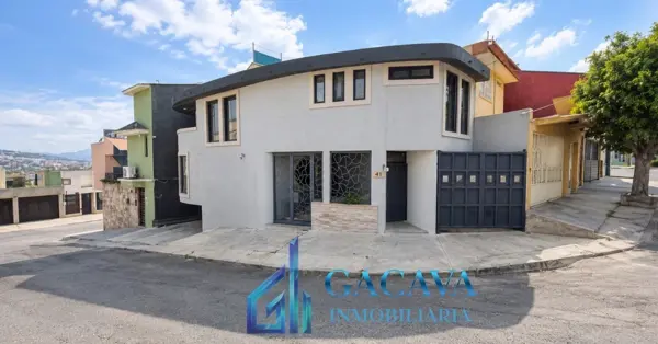 Casa en venta en Lomas Lindas II Sección, Atizapán de Zaragoza — foto 2 de 8