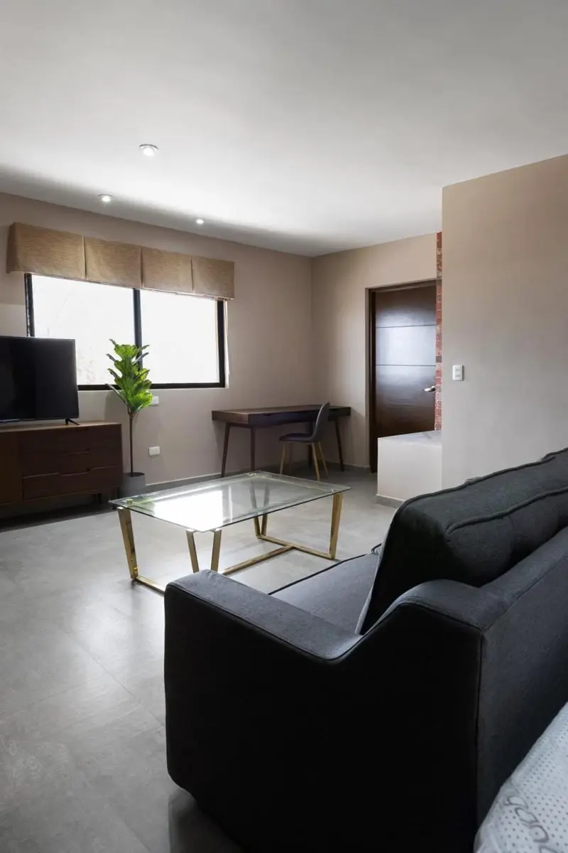 Departamento en renta en Brisas Diamante, Monterrey — foto 1 de 8