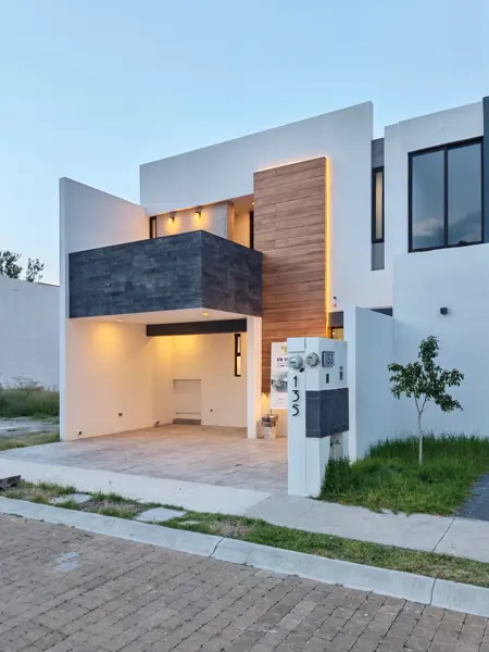 Casa en Santa Bárbara, Aguascalientes, Aguascalientes — foto 1 de 29