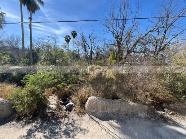 Terreno en venta en García Centro, García — foto 3 de 12