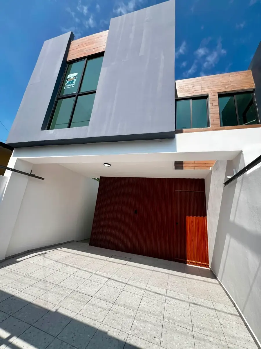Casa en venta en Jose Lopez Portillo, Boca del Río — foto 1 de 5