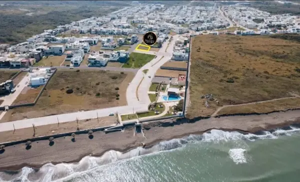 DOS LOTES EN VENTA EN FRACC LOMAS DELSOL EN LA RIVIERA VERACRUZANA CERCA DE LA PLAYA