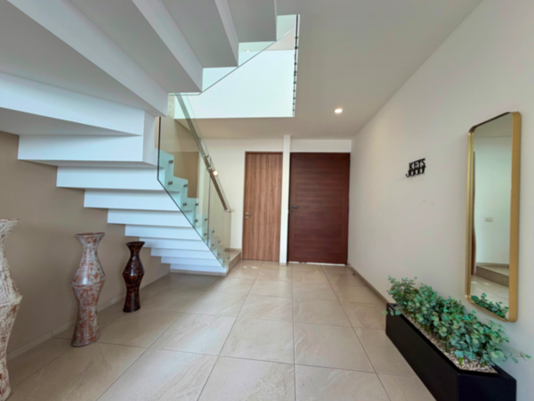 Casa en venta en San Mateo Otzacatipan, Toluca — foto 3 de 18