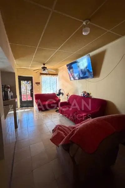 Casa en venta en Satélite Sur, Saltillo — foto 2 de 7
