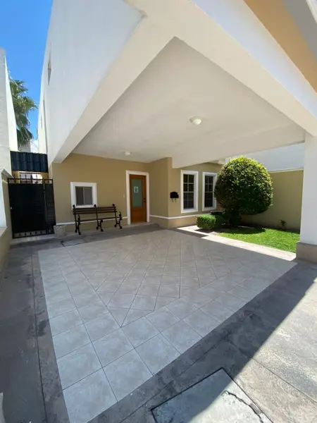 Casa en renta en Villa Vergel Residencial, Saltillo — foto 2 de 19