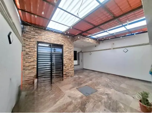 Casa en venta en Residencial Floresta, Irapuato — foto 2 de 16