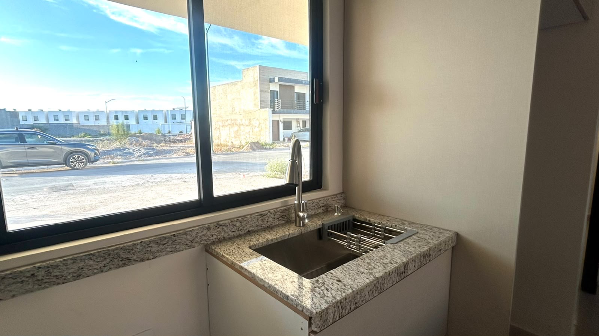 Vista 4 de Casa en Venta en Fraccionamiento El Fontanal