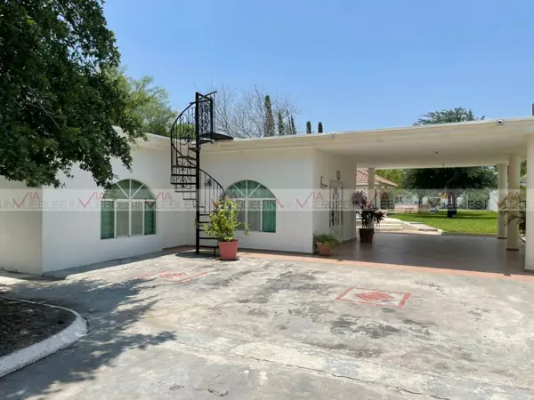 Casa en venta en Los Girasoles, Pesquería — foto 2 de 16