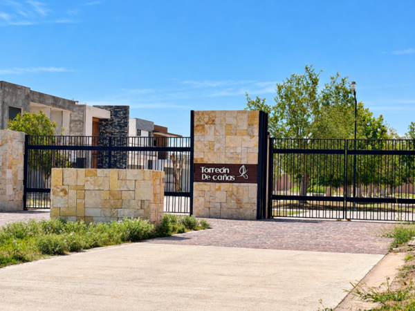 Casa en venta en La Barranca, Torreón — foto 2 de 5