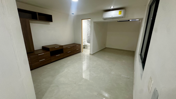 Casa en venta en Cortijo del Río Tercer y Cuarto Sector, Monterrey — foto 3 de 18