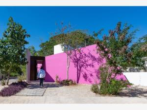 | Coloridad casa amueblada en renta en Cholul |
