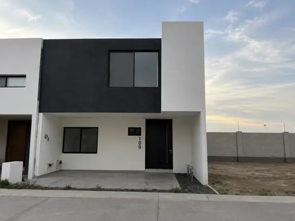 Oportunidad de Remate: Casa en Jesús Gómez Portugal, Aguascalientes