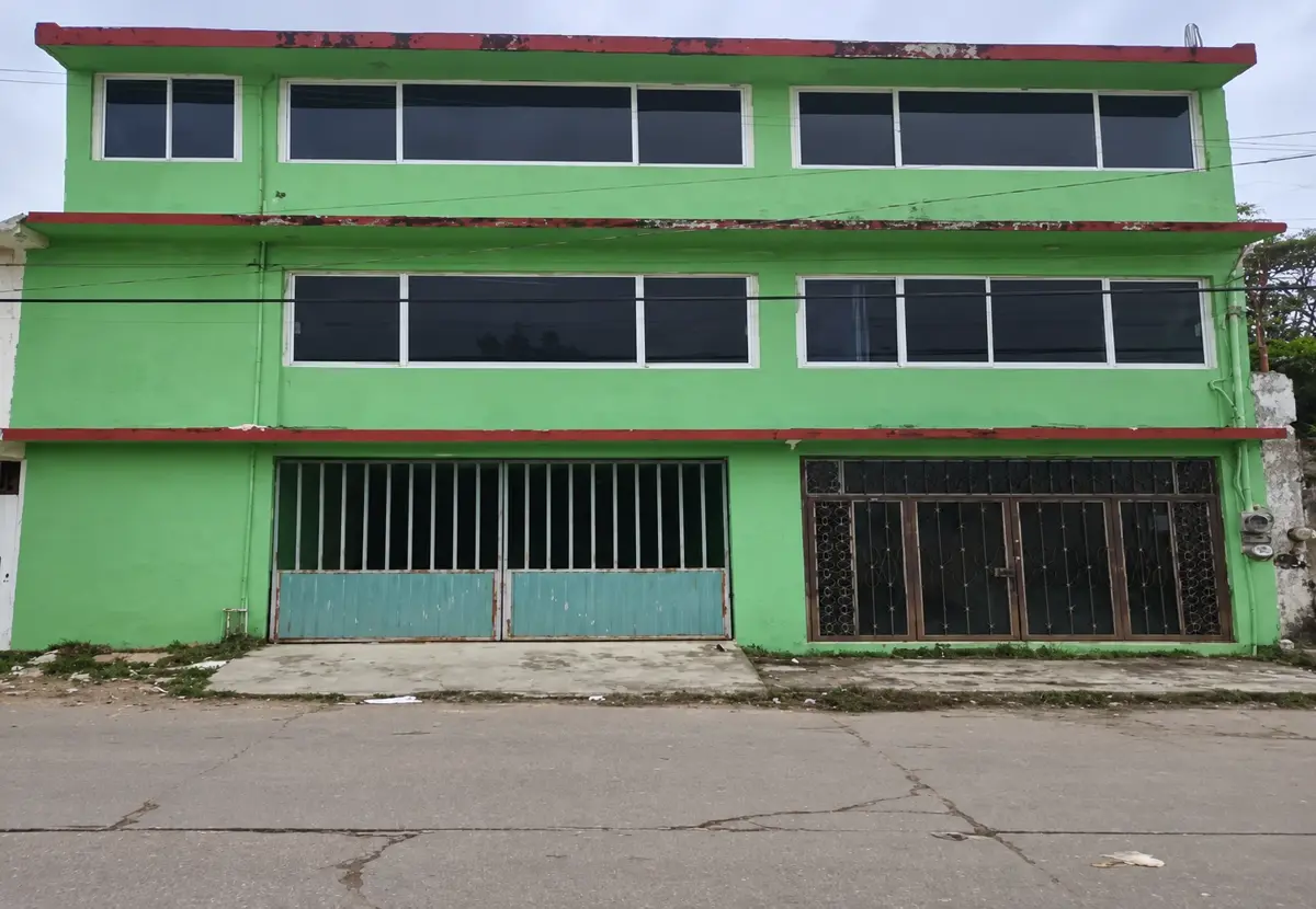 Casa en venta en Teresa Morales Delgado, Coatzacoalcos — foto 1 de 9