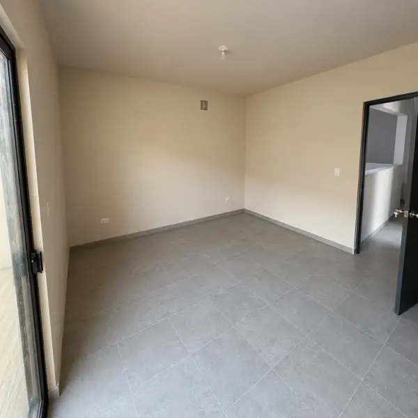 Casa en venta en Nuevo Mirasierra, Saltillo — foto 3 de 12